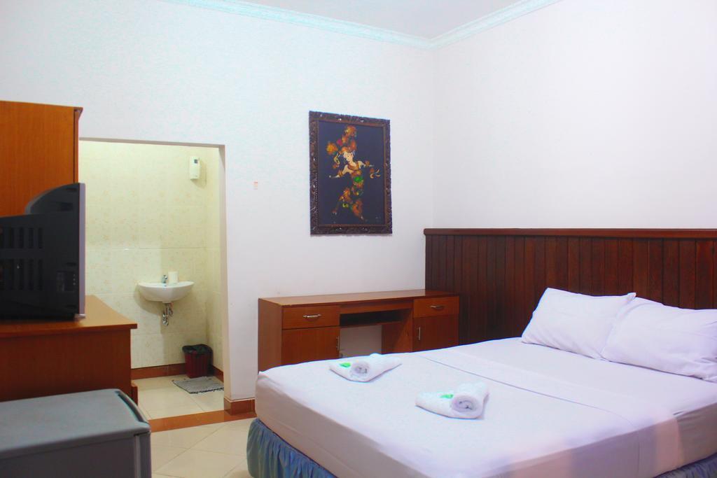 New Asta Graha Apartment Jimbaran  Room photo