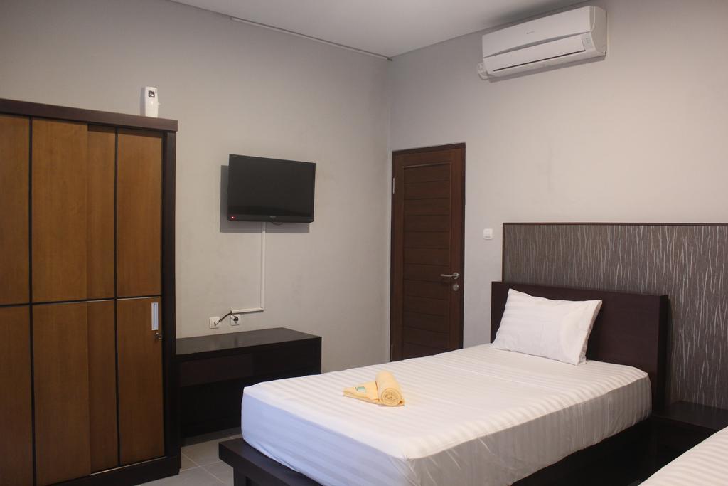 New Asta Graha Apartment Jimbaran  Room photo